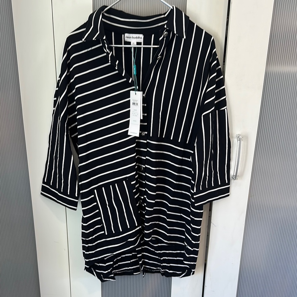 Neon Buddha liberty shirt black stripe